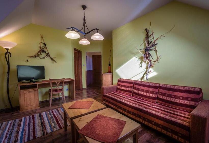 패밀리 스위트, Rezort U Bobiho