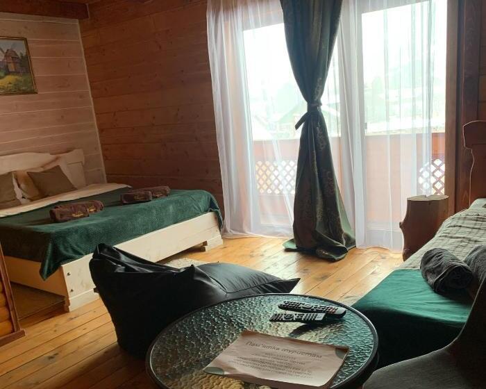 اتاق راحتی سه تخته, готель близнюки