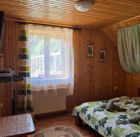 اتاق اکونومی, готель близнюки