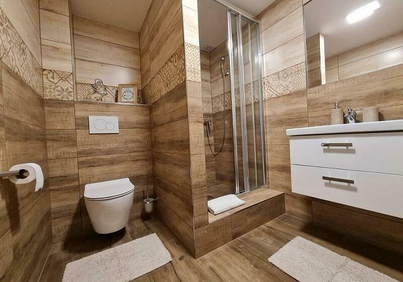 חדר קומפורט לשלושה, Pension Růžák