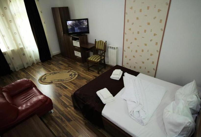 스탠다드 룸, Pensiunea Eden