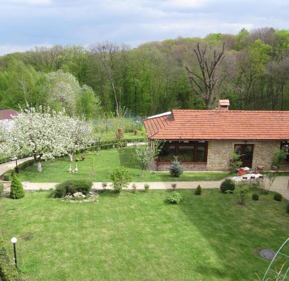 带阳台的豪华间, Fazenda Na Goncharakh