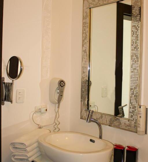 جناح سوبيريور, Termales Chachimbiro Fuente De Vida