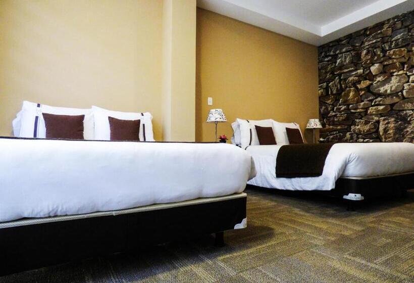 غرفة بريميوم رباعية, Termales Chachimbiro Fuente De Vida