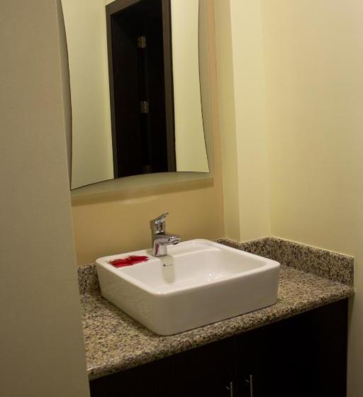 غرفة بريميوم رباعية, Termales Chachimbiro Fuente De Vida