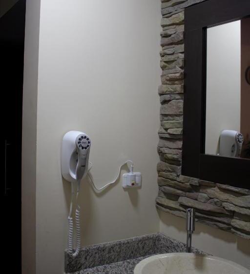 جناح عائلي, Termales Chachimbiro Fuente De Vida