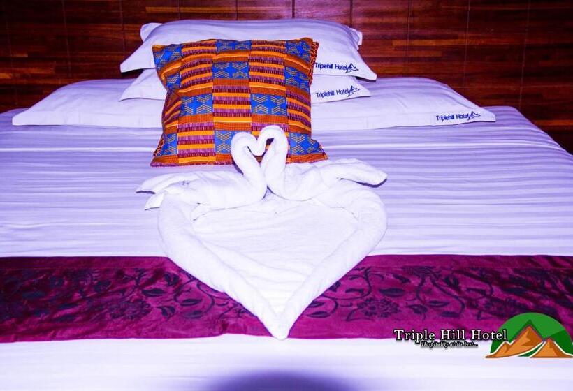 패밀리 스위트, Triple Hill