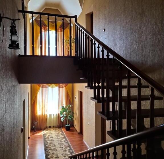 이코노미 싱글 룸, Tropicana