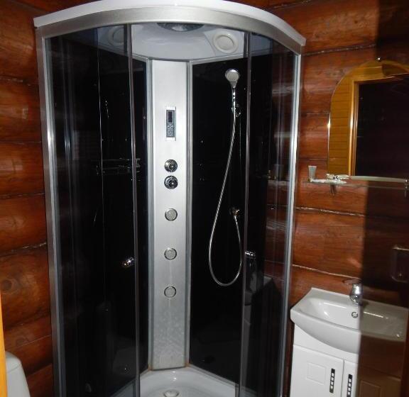 סוויטה משפחתית, Zatyshok