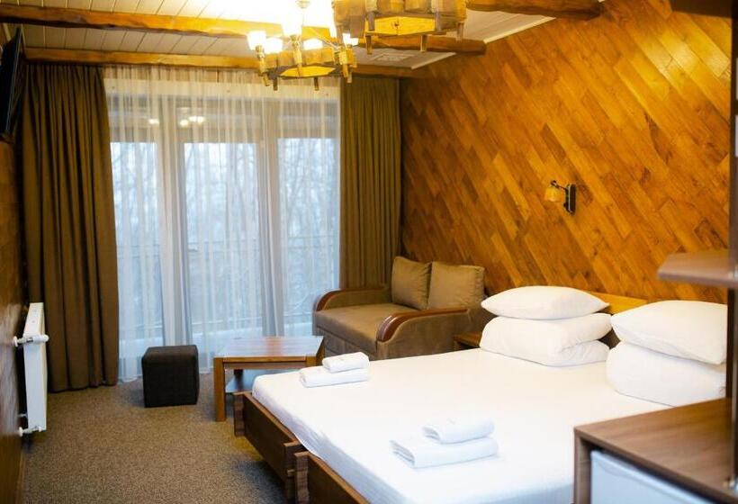 חדר סטנדרט עם מרפסת, Zatyshok