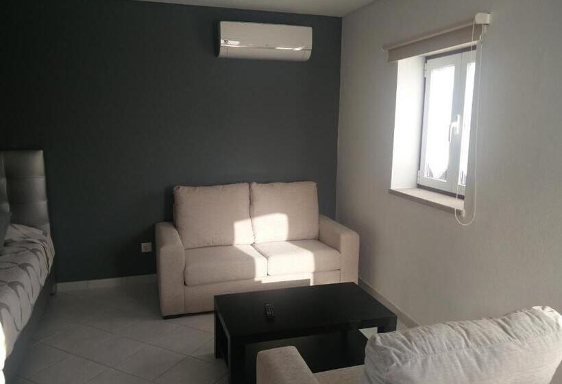 غرفة قياسية لذوى الاحتياجات الخاصة, Cidadelhe Rupestre Turismo Rural