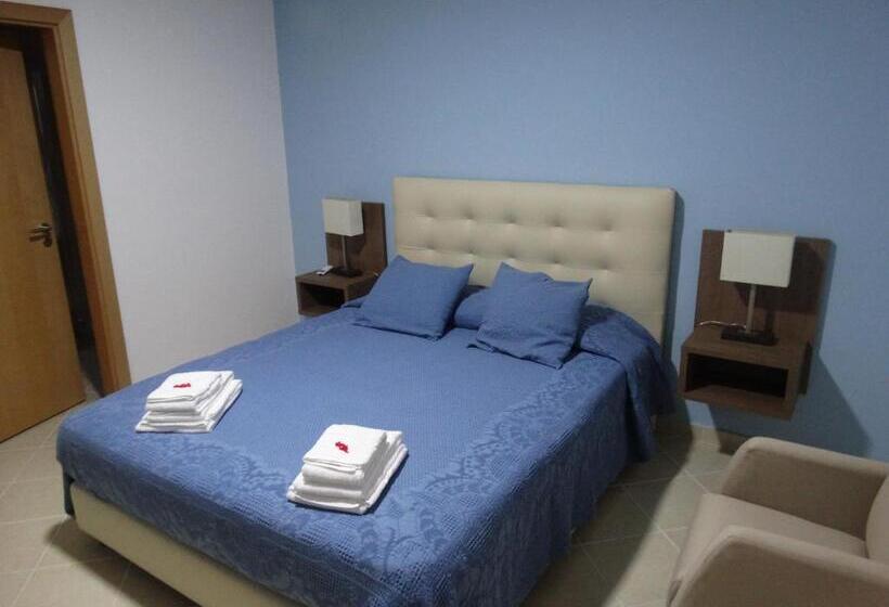 جناح, Cidadelhe Rupestre Turismo Rural