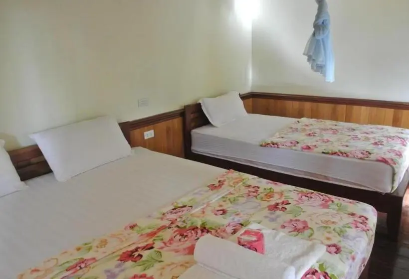 スタンダードルーム, Nongsak Riverside Guesthouse & Nongsak Guesthouse