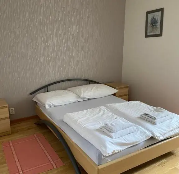 スタンダードルーム, Penzion Na Císařství