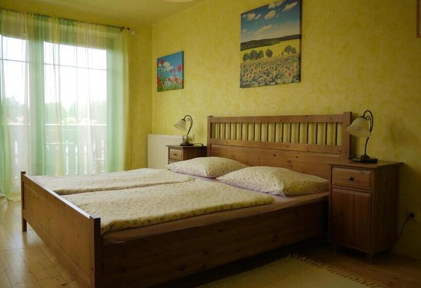 디럭스 룸, Penzion Pod Hradem