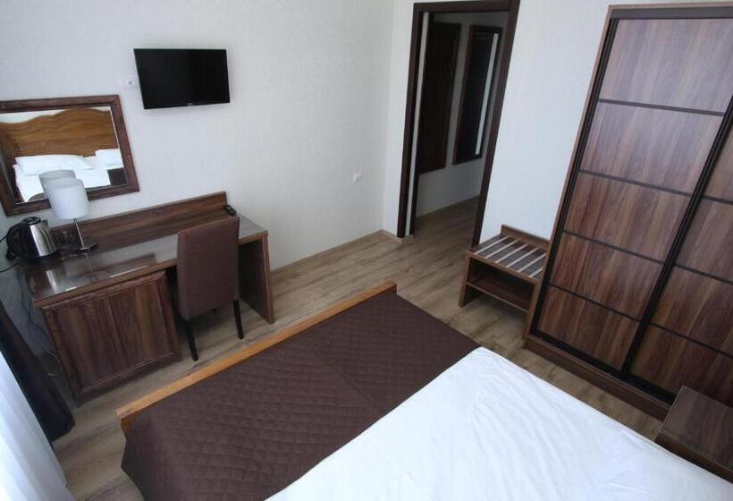 غرفة قياسية مطلة على الجبل, Bayka   Spa Resort