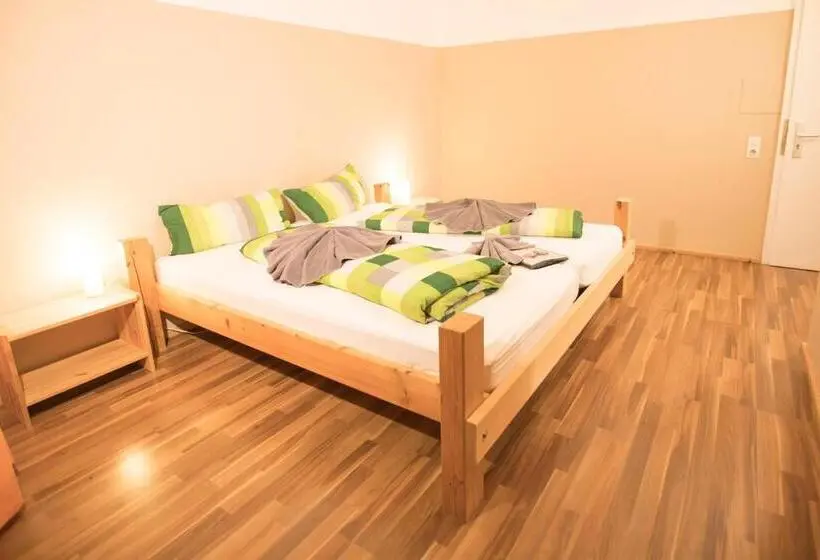 バルコニー付きスタンダードルーム, Outdoor Zentrum Allgäu  Hostel