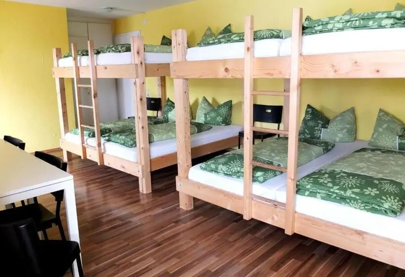 ルームシェアのワンベッド, Outdoor Zentrum Allgäu  Hostel