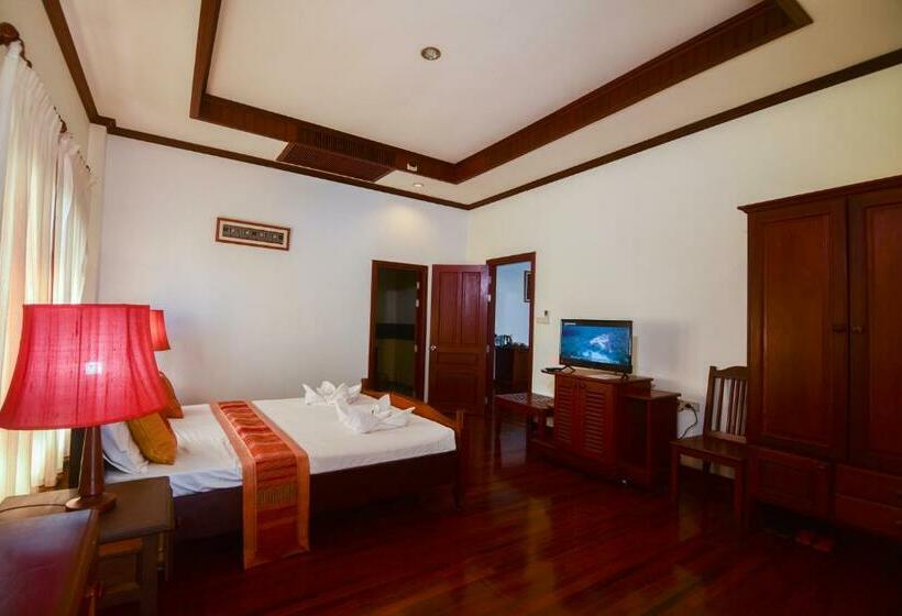 Deluxe room with river view, Senesothxuene