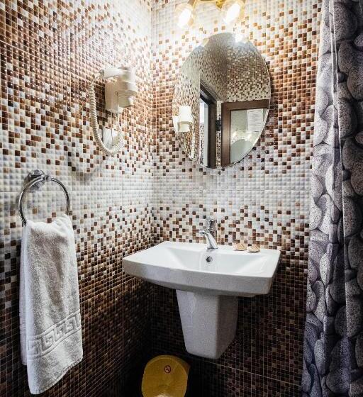 디럭스 룸, Turist