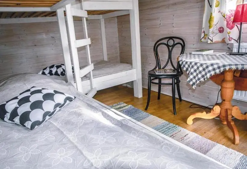 Dom 1 Sypialnia, änggårde B&b