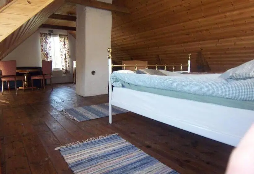 Pokój Rodzinny Klasyczny, änggårde B&b