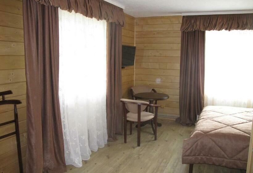 Standard-huone, Cottage Familiya