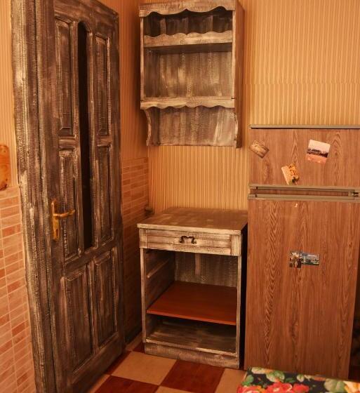 منزل 3 غرف نوم, Guest House Mandrivnyi Rooms&apartments