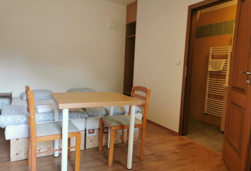 Номер Стандарт, Penzion Liškův Mlýn