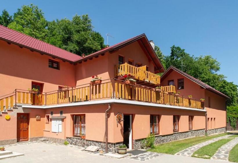 Номер Стандарт, Penzion Liškův Mlýn