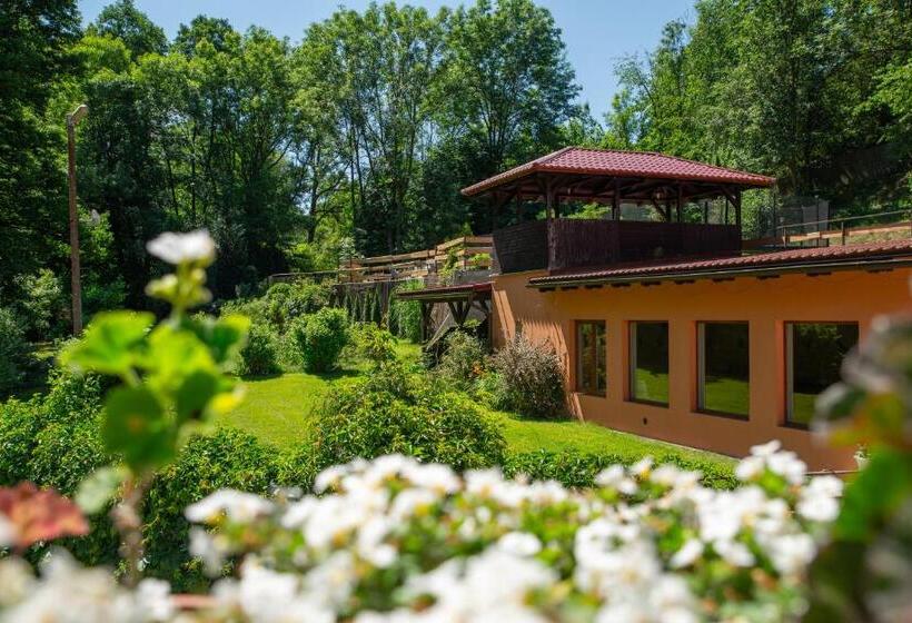 Номер Стандарт, Penzion Liškův Mlýn