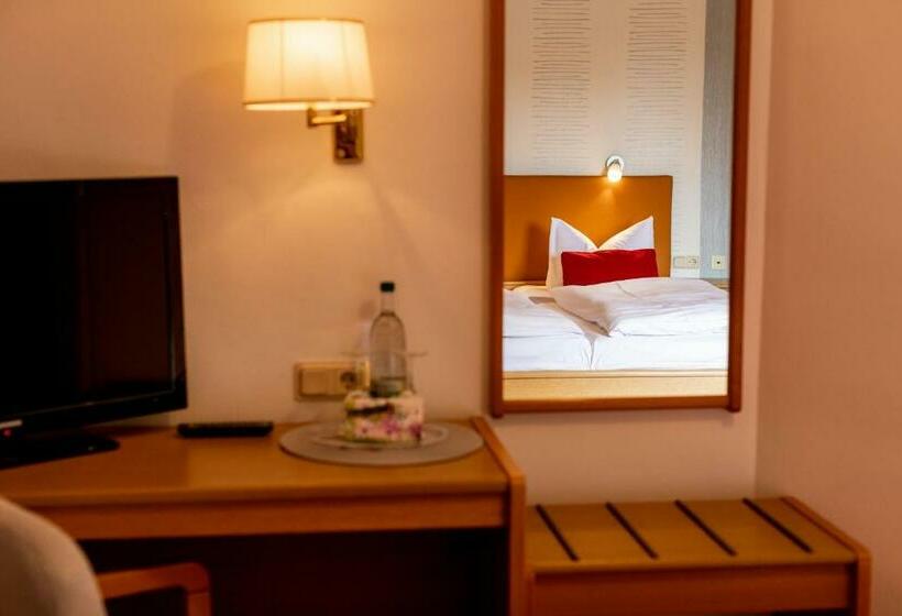 חדר סטנדרט, & Restaurant Lengefelder Warte