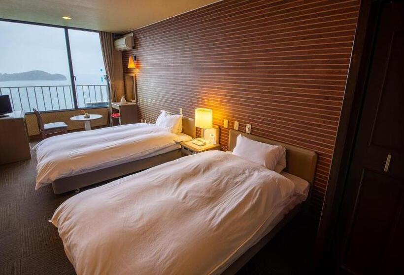 غرفة قياسية حمام مشترك, Tenku Hotel Kairo