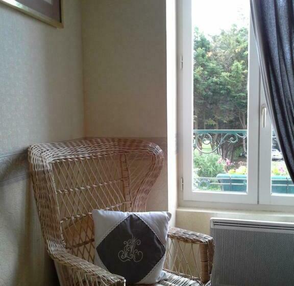 标准间, Gutkowski Jacqueline