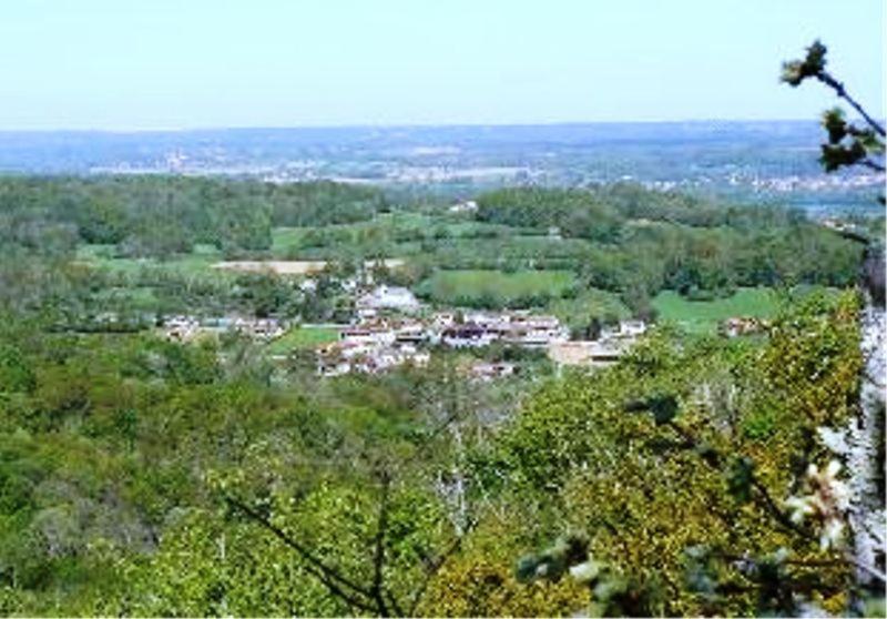 חדר סטנדרט לשלושה, Lou Lombrès