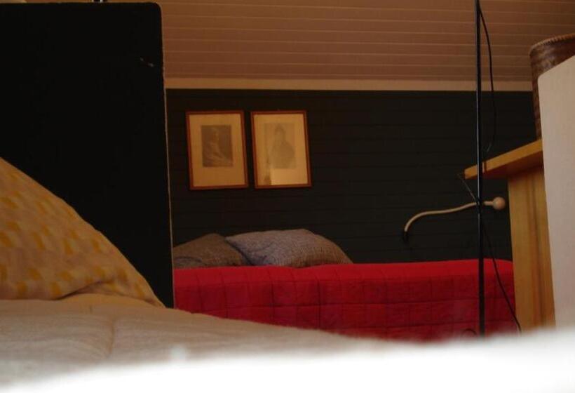 Семейный Номер, Albergo Della Posta