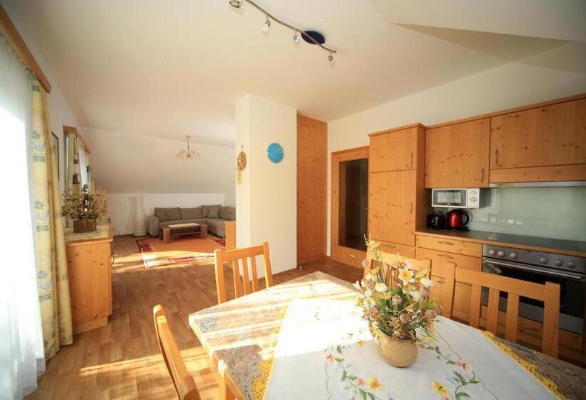 شقة كومفورت غرفتين نوم, Kniebergerhof