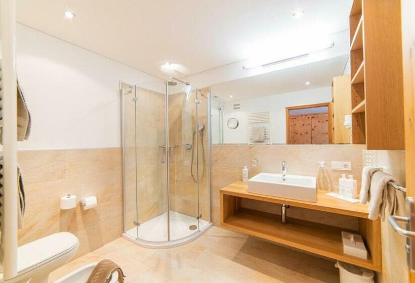 디럭스 스위트, Panorama Hotel Himmelreich