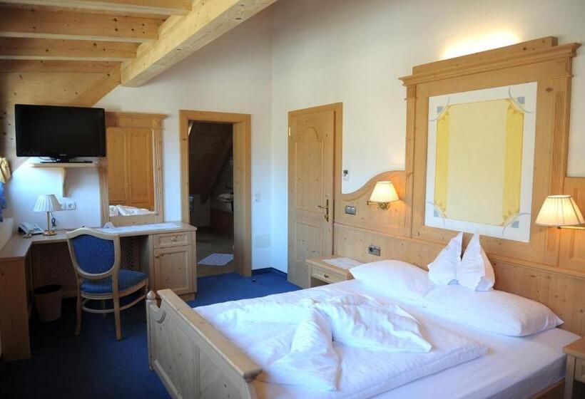 디럭스 룸, Panorama Hotel Himmelreich