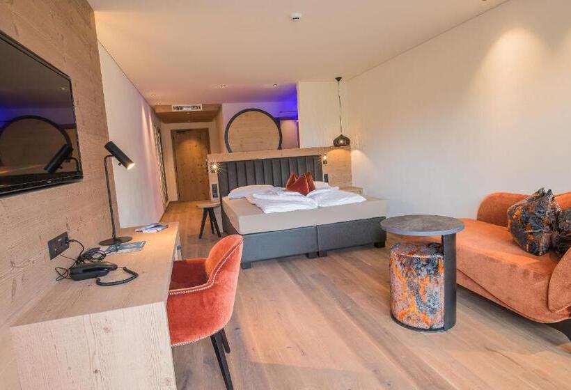 발코니 디럭스 룸, Panorama Hotel Himmelreich