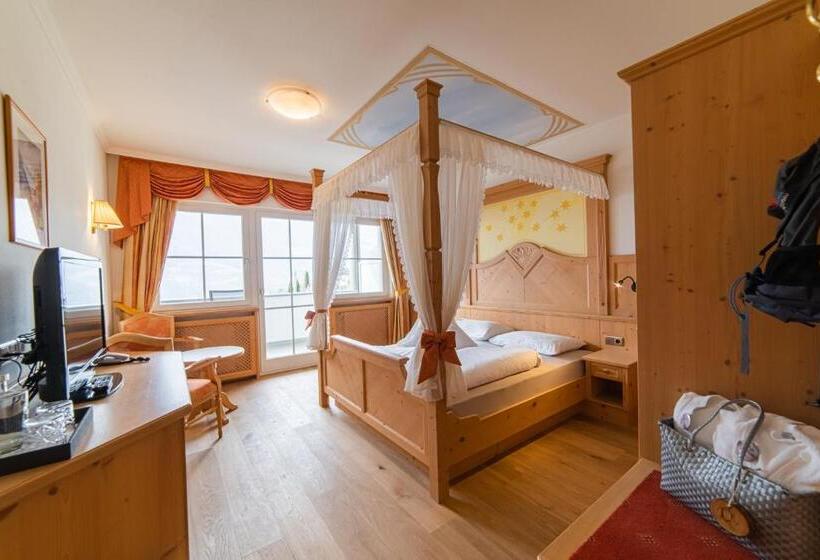 발코니 디럭스 룸, Panorama Hotel Himmelreich