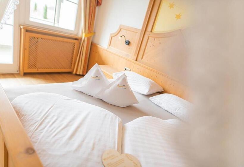 발코니 디럭스 룸, Panorama Hotel Himmelreich