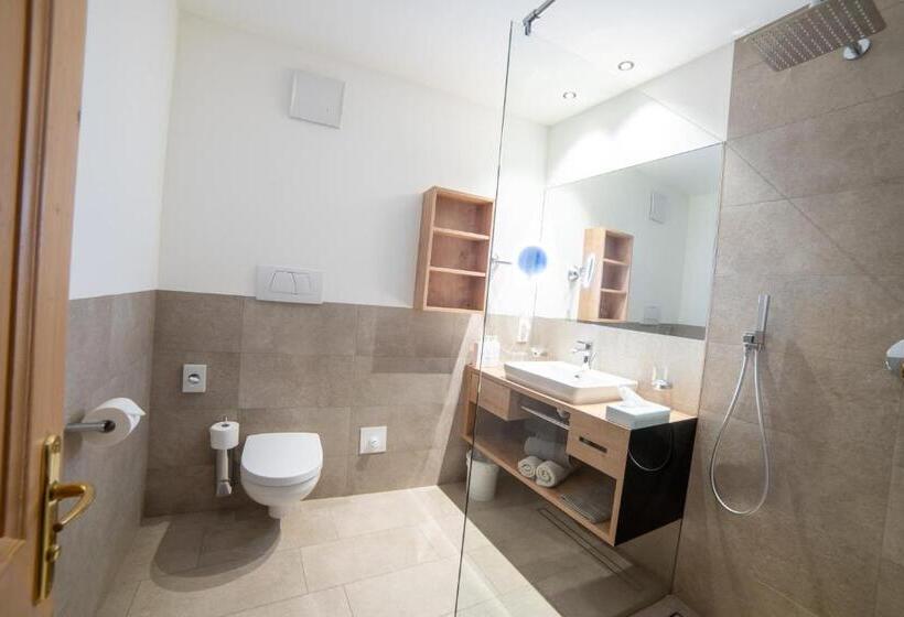 발코니 디럭스 룸, Panorama Hotel Himmelreich