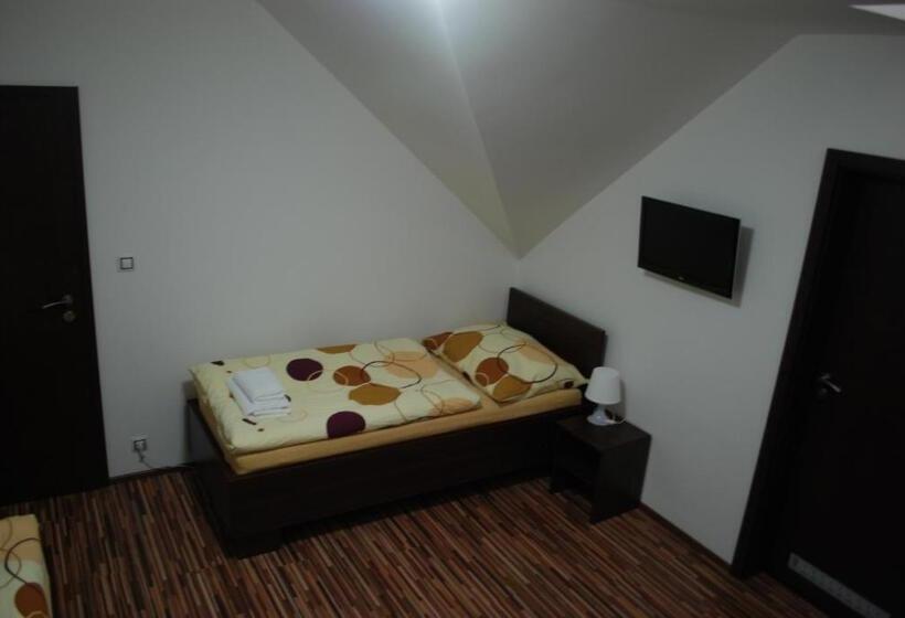 חיבור הדירה עם חדר שינה אחד, Penzion Na Dědině