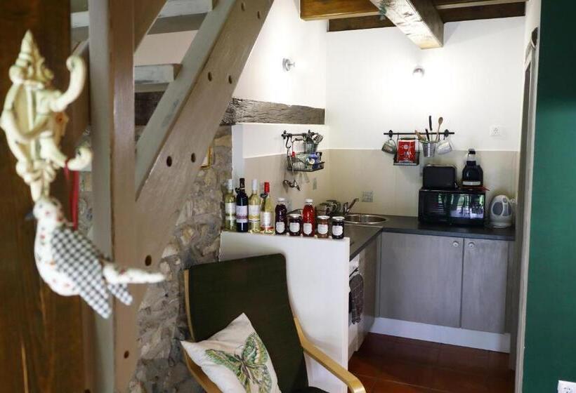 דירת שני חדרים, Vadlány Vendégház