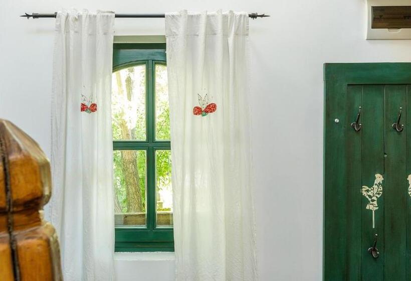 בית, 2 חדרי שינה, Vadlány Vendégház