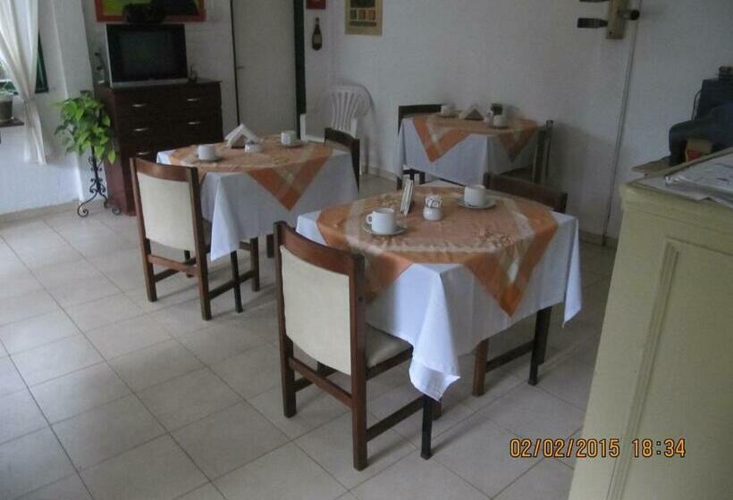 标准间, Posada A Lo De Santys