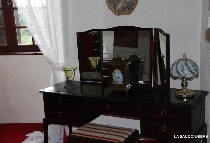 Номер Стандарт, Chambre D'hôte Manoir De La Baudonnière