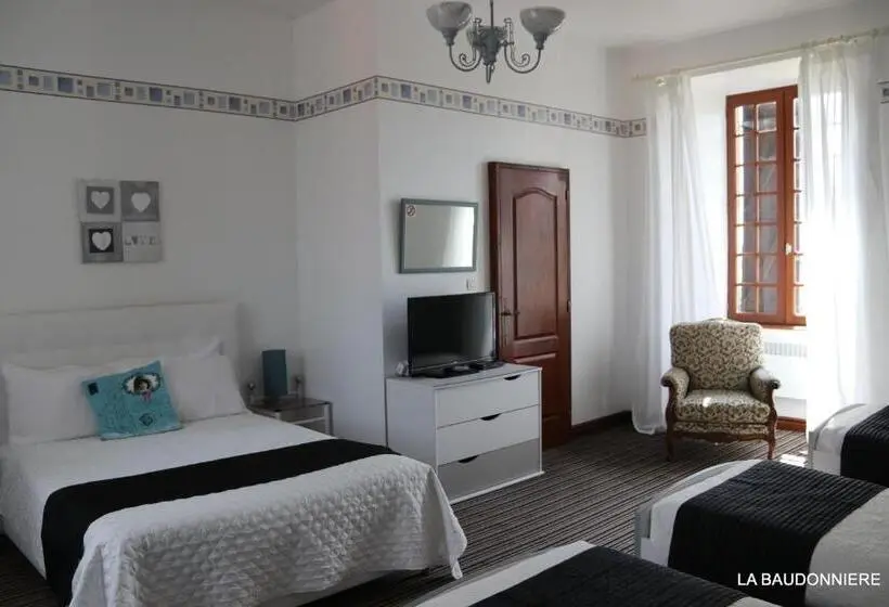 ファミリールーム, Chambre D'hôte Manoir De La Baudonnière