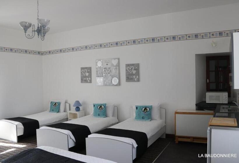 Семейный Номер, Chambre D'hôte Manoir De La Baudonnière